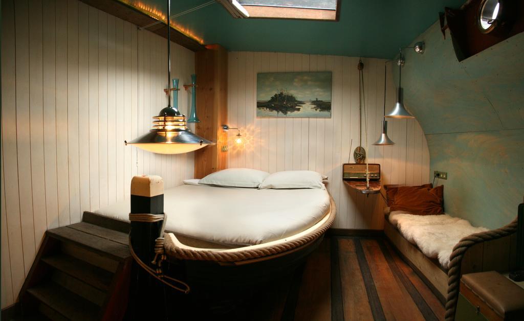 Boat 'Opoe Sientje' Bed and Breakfast Nimega Camera foto